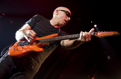 Joe Satriani anunță turneul european „The Shapeshifting“