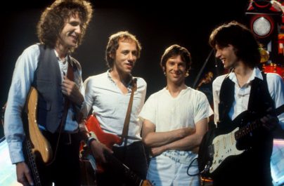 Cum a reușit Dire Straits să depășească toate așteptările cu albumul „Brothers in Arms”