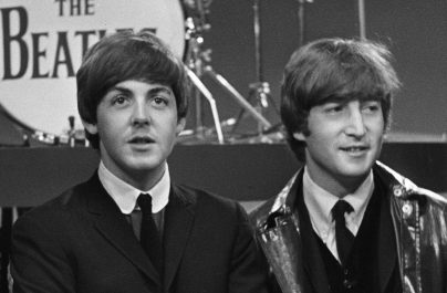 Paul McCartney încă îl „consultă” pe John Lennon când scrie piese noi