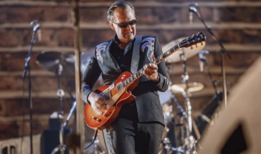 Urmărește trailer-ul documentarului „Guitar Man” despre viața chitaristului de blues Joe Bonamassa